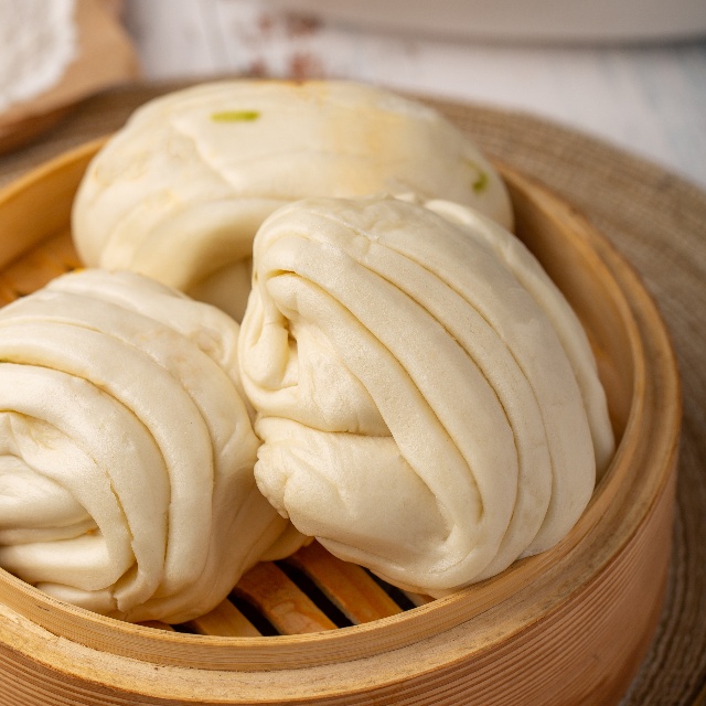 25g Steamed Rolls